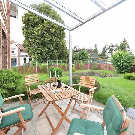 Kanalvilla - Urlaub Am Nord-Ostseekanal - Zwei Ferienwohnungen Im Angebot- Eine Im Dachgeschoss Und Eine Wohnung Mit Garten Sehestedt  Esterno foto