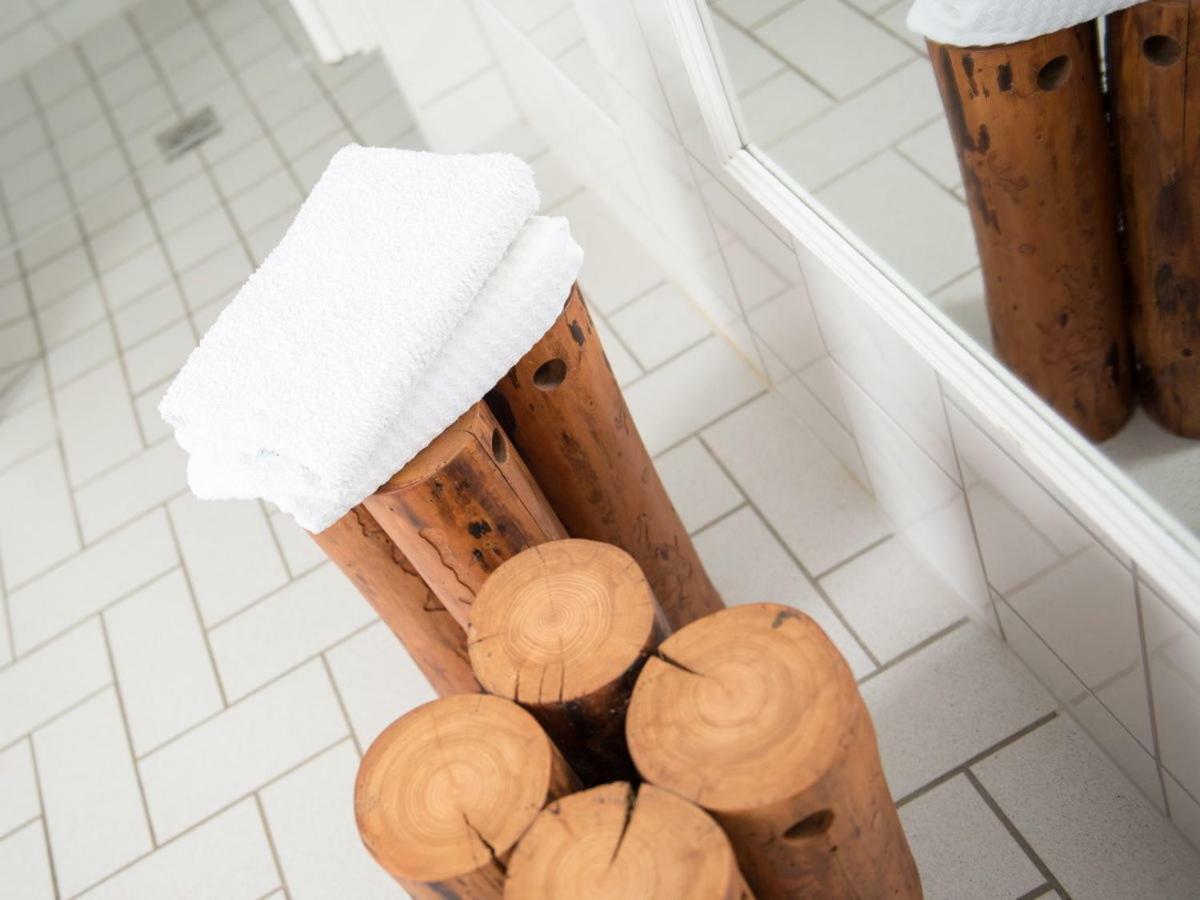 Kanalvilla - Urlaub Am Nord-Ostseekanal - Zwei Ferienwohnungen Im Angebot- Eine Im Dachgeschoss Und Eine Wohnung Mit Garten Sehestedt  Esterno foto