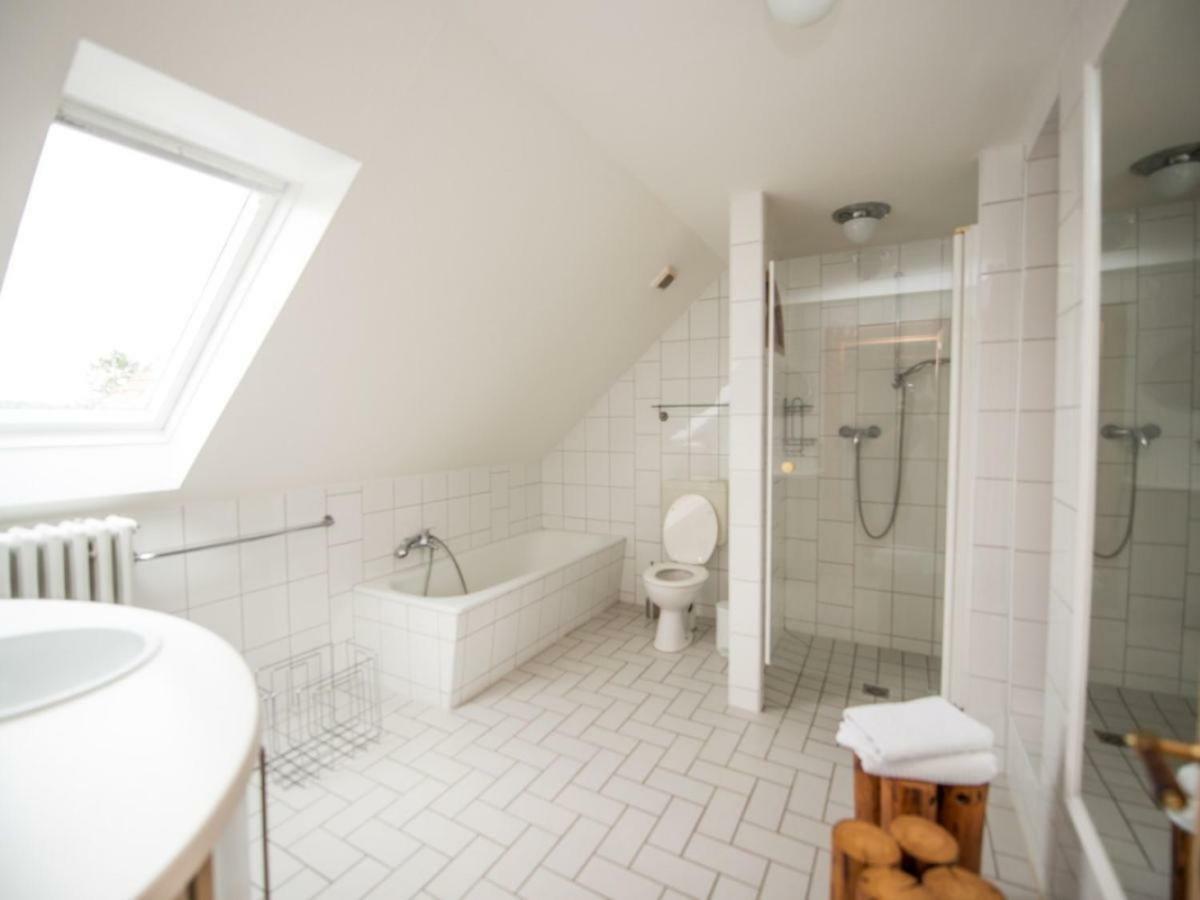 Kanalvilla - Urlaub Am Nord-Ostseekanal - Zwei Ferienwohnungen Im Angebot- Eine Im Dachgeschoss Und Eine Wohnung Mit Garten Sehestedt  Esterno foto